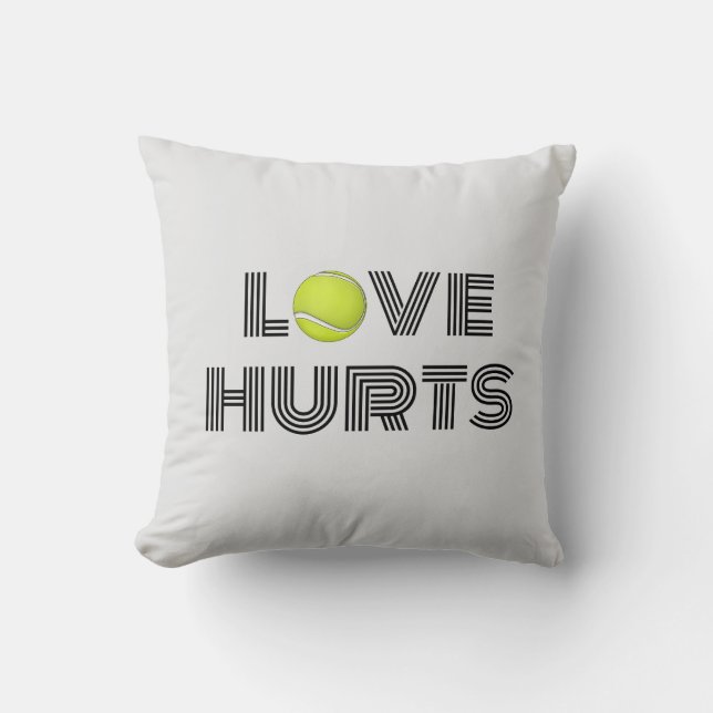Kussen met Love Hurts (Voorkant)