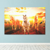 Kussensloop paarden bij zonsondergang canvas afdruk (Insitu (Houten vloer))