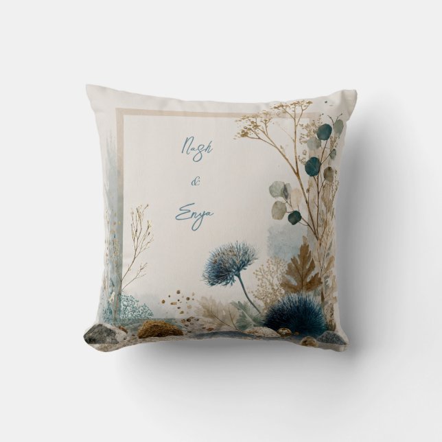 Kust Blauwe Distel en Goud Botanische Aquarel Kussen (Voorkant)