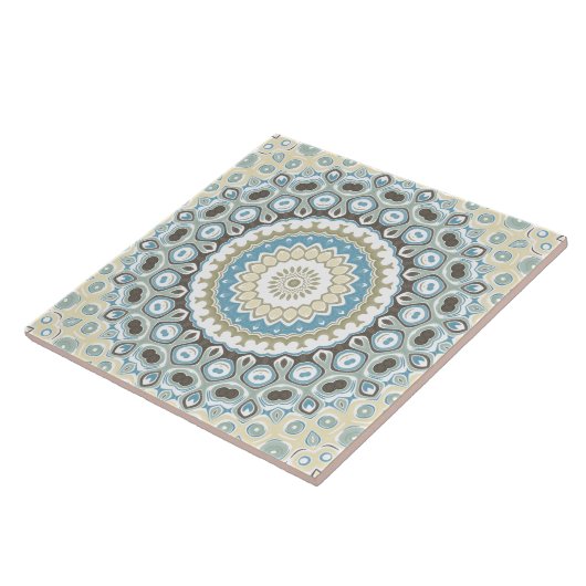 Kust Mandala in zand, blauw en drijfhout tonen Tegeltje (Zijkant)