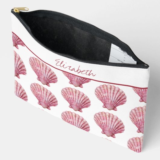 Kust Roze Zeeschelp op Wit Gepersonaliseerd Etui (Open)