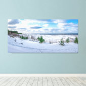Kust van het Oostzeegebied met sneeuw in de winter Canvas Afdruk (Insitu (Houten vloer))