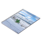 Kust van het Oostzeegebied met sneeuw in de winter Notitieboek (Linkerzijde)