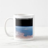 Kust van Tunesië en Libië en eiland Sicilië Koffiemok (Links)