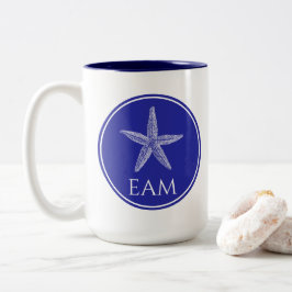 Kust Witte Zeester op Navy Blauwe Monogram Tweekleurige Koffiemok