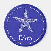 Kust Witte Zeester op Navy Blue Monogram Magneet (Voorkant)