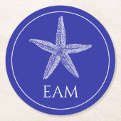 Kust Witte Zeester op Navy Blue Monogram Ronde Kartonnen Onderzetter (Voorkant)