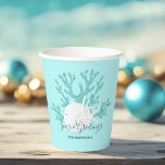 Kust Zeeen & Groeten Christmas Beach Aqua Blue Papieren Bekers<br><div class="desc">Deze beachy kopjes van kerstpapier zijn ideaal voor vakantie aan de kust, hebben aqua blue glitter koraal, witte zanddollar en zeesterren, en de seizoensboodschap "Zeeen & Groeten", op een lichte aquablauwe achtergrond. * Als u dit ontwerp op meer producten wilt of ontwerphulp nodig hebt, neem dan contact met mij op...</div>