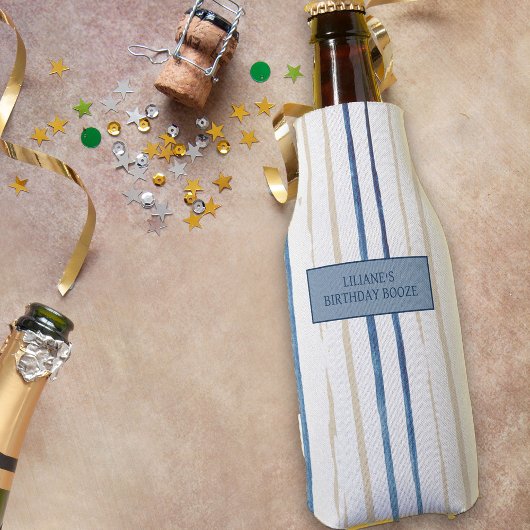 Kustblauw en zand gestreept gepersonaliseerd flesjeskoeler