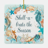 Kustkerst Shell-A-Brate Het Seizoen Keramisch Ornament (Achterkant)