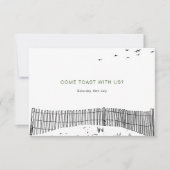 Kustliefde zandstrand minimale lijn kunst bruiloft RSVP kaartje (Voorkant)