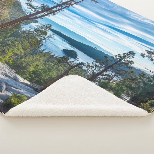 Kustlijn | Emerald Bay, Lake Tahoe, Californië Sherpa Deken (3/4)