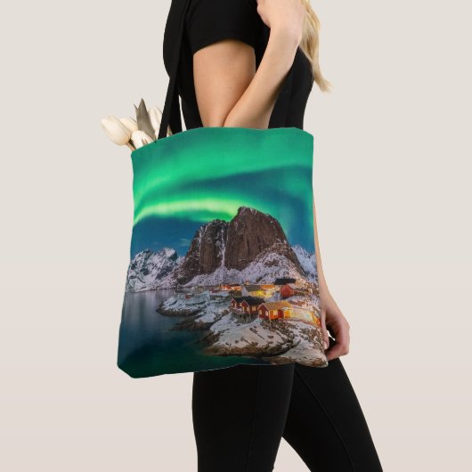 Kustlijn | Lofoten-eilanden, Hamnoy, Noorwegen Tote Bag (Dichtbij)