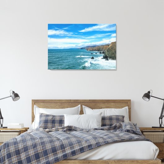 Kustlijn | Marin Headlands, Californië Canvas Afdruk (Insitu (Slaapkamer))