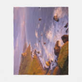 kustlijn van kustmammoetbomen, Californië Fleece Deken (Voorkant)