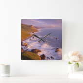 kustlijn van kustmammoetbomen, Californië Vierkante Klok (Huis)