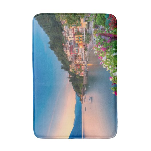 Kustlijn | Varenna, Lombardije, Italië Badmat (Voorkant Verticaal)