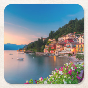 Kustlijn Varenna, Lombardije, Italië Kartonnen Onderzetters