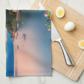 Kustlijn | Varenna, Lombardije, Italië Theedoek (Quarter Fold)