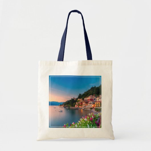 Kustlijn | Varenna, Lombardije, Italië Tote Bag (Voorkant)