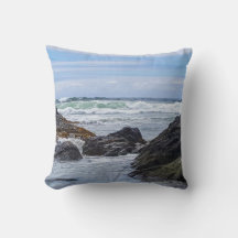 Kustoceaan Rock Shore Rolling Waves