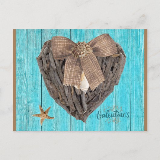 Kuststrand thema Driftwood Heart Valentijnsdag Briefkaart (Voorkant)