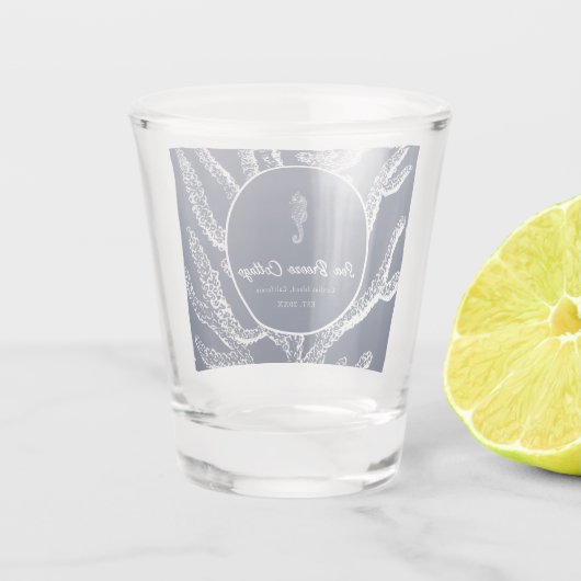 Kustverrukking: Blauw en Wit Aangepast Shot Glas (Achterkant)