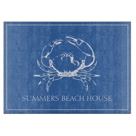 Kustwitte krab op klassiek blauw gepersonaliseerd snijplank (Voorkant)