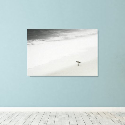 Kustzandloper op het strand canvas afdruk (Insitu (Houten vloer))