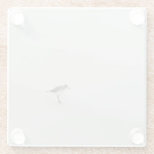 Kustzandloper op het strand glazen onderzetter (Achterkant)