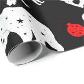 Kutdieren en siervoorwerpen op zwarte achtergrond cadeaupapier (Rol Hoek)