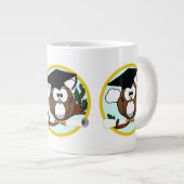 Kute Afstuderen Owl with Pet & Diploma Grote Koffiekop (Voorkant rechts)
