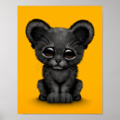 Kute Baby Black Panther Cub op geel Poster (Voorkant)