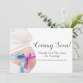 Kute Baby pomp met ribbons die snel zwanger wordt Aankondiging (Staand voorkant)