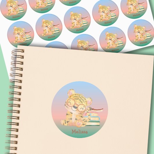 Kute Baby tijger met boeknaam Labels