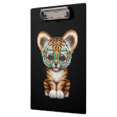 Kute Baby tijgermantel op zwarte glazen Klembord (Links)