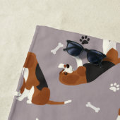 Kute beagles Paws and Botten Grey Strandlaken (In situ)