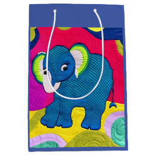 Kute Blue Baby Elephant - Quillike design Medium Cadeauzakje
