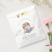 Kute Blue Fly Over Teddy Animal Planthday Bedankzakje (Gezegeld)