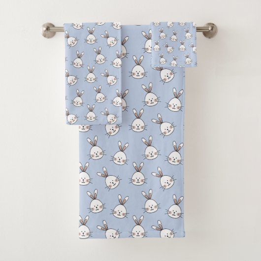 Kute Bunny Face Pattern op Light Blue Bad Handdoek (Insitu)