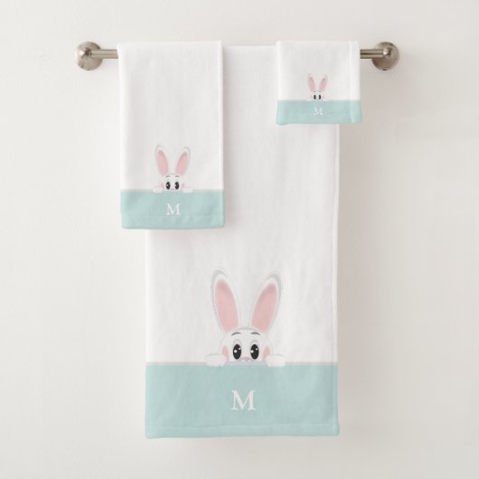 Kute Bunny & Monogram op Light Blue Blauwgroen & W Bad Handdoek (Insitu)