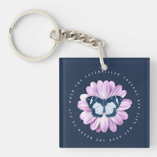 Kute Butterfly op roze Daisy Inspirerend Quote Sleutelhanger (Voorkant)