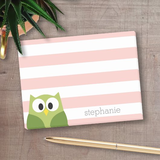 Kute Cartoon Owl - Koraal en groen met strepen Post-it® Notes