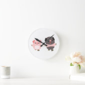 Kute Cartoon varkens op een wandklok (Huis)