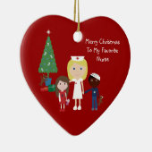 Kute Cartoon verpleegster, kinderen en kerstboom Keramisch Ornament (Rechts)