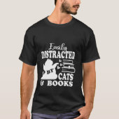 Kute Cat Book Lover, gemakkelijk verstoord door ka T-shirt (Voorkant)