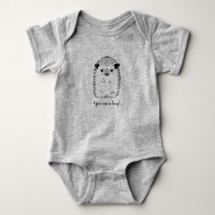 Kute egel babypak. Geef me een knuffel. Romper