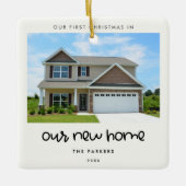 Kute font First Kerstmis in ons nieuwe thuis Keramisch Ornament (Voorkant)