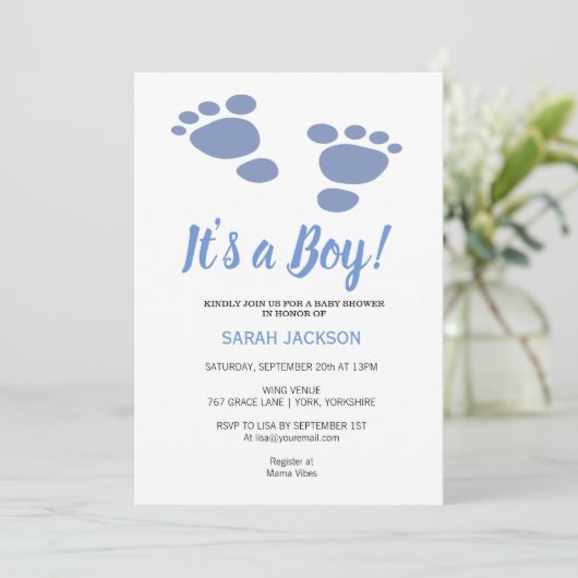 Kute Footprint Modern Blue Het is een Jongen Baby Kaart (Staand voorkant)