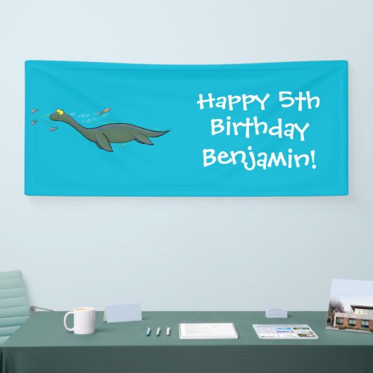 Kute, gelukkig zee monsterplesiosaur cartoon spandoek (Beurs)